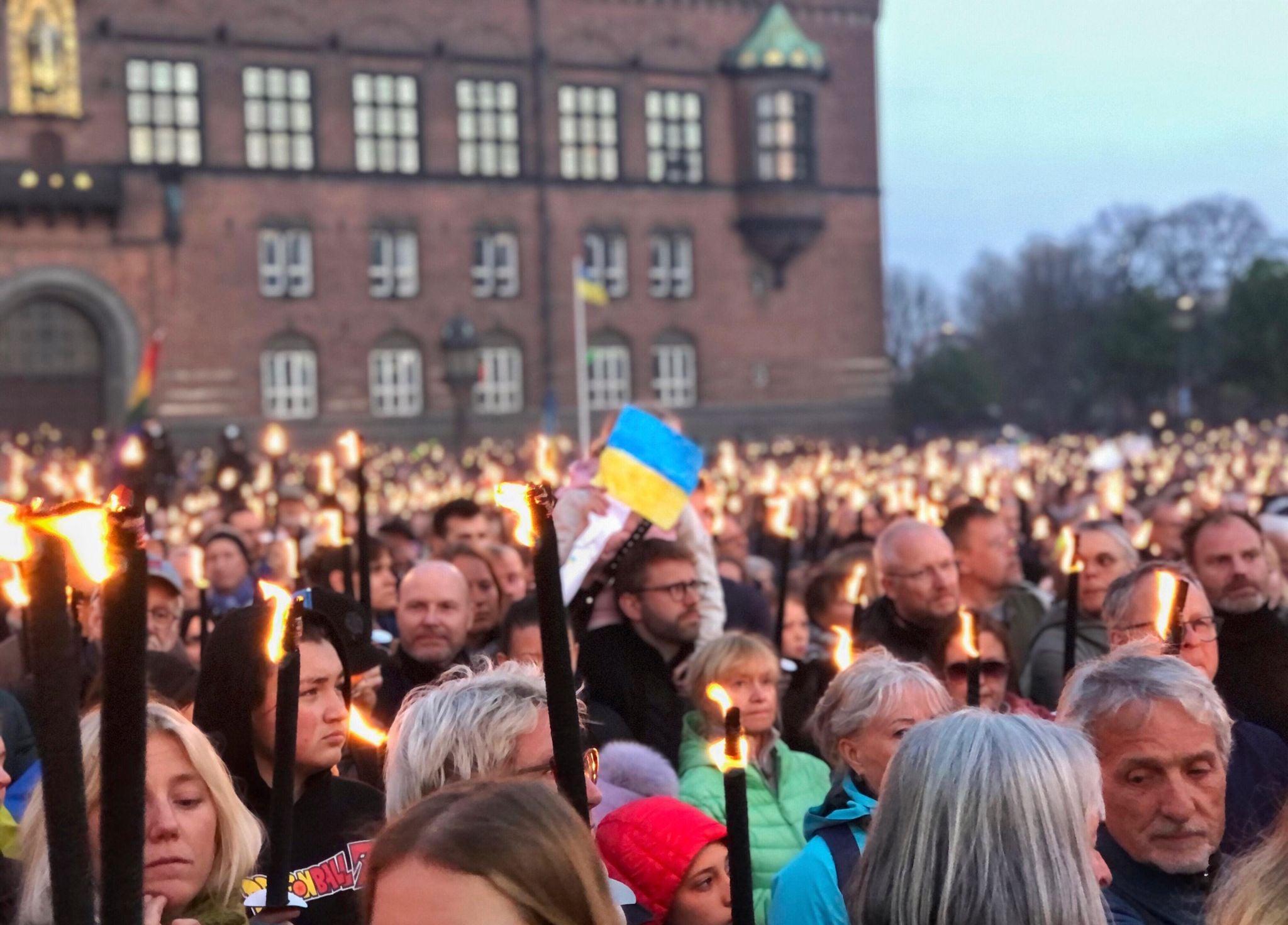4 maj tænd lys